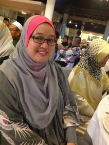 noza wearing aleesya