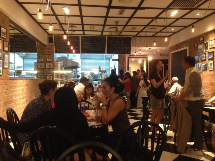 mikey's original new york pizza 02