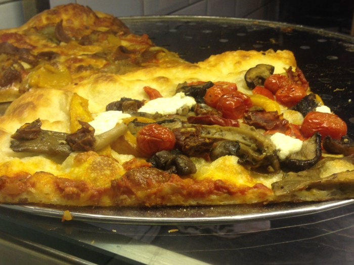 mikey's original new york pizza 08