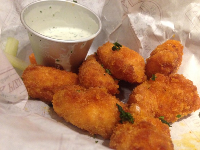 mikey's original new york pizza 14