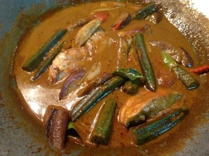 red-snapper-in-tomyam-gravy