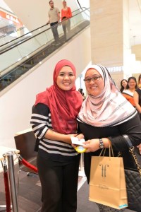 Flow Holiday 2014 Launch 001